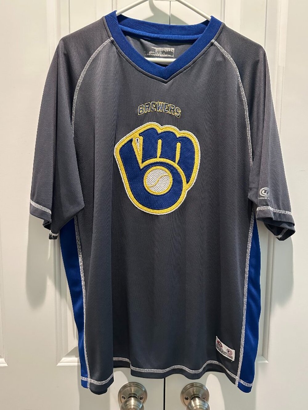 True Fan Men's MLB Milwaukee Brewers Jersey Shirt L Mesh Baseball Pullover